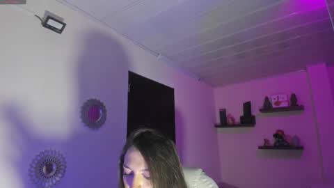 Maeve  online show from March 12, 11:09 am