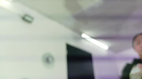 Maeve  online show from March 25, 10:33 am