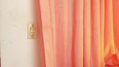 ALANA Please follow me  online show from April 25, 10:29 pm