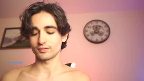 idenavarre online show from March 12, 9:56 pm