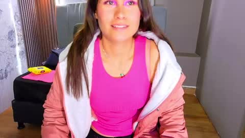 alanis  online show from June 1, 9:16 pm
