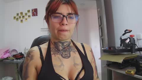 alanna_redd online show from April 24, 6:54 pm