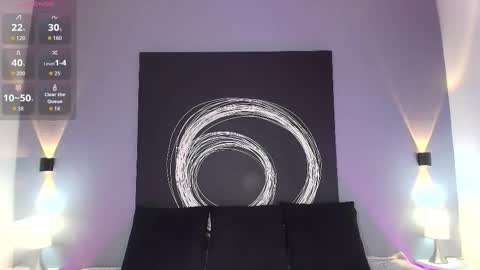 Alanna online show from December 18, 1:39 pm