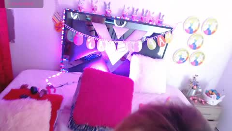 Victoria  online show from April 7, 2:19 pm