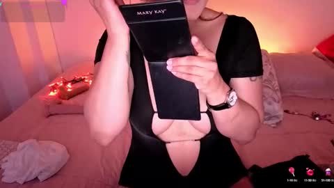 alba_toro535670 online show from October 7, 12:45 pm