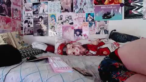 Albert You can ------------ support me at  online show from October 4, 11:35 pm