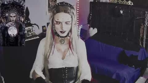 Mistic witch online show from March 30, 10:10 pm