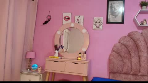 aldana_stone online show from April 9, 12:47 am