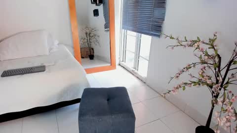 aleexiiaa online show from December 19, 3:29 pm