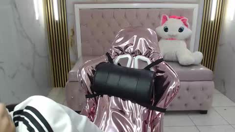 Ale online show from March 24, 12:44 pm