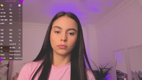 Alejandra online show from June 17, 11:26 am