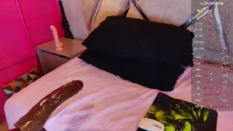 alejandra martins online show from February 26, 8:36 pm