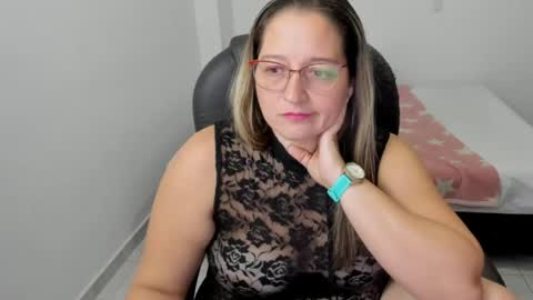 alejandra online show from April 27, 12:19 am
