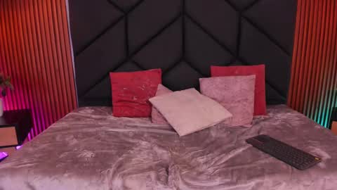 Aleja  online show from October 10, 9:30 pm