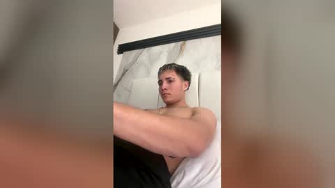 alejo18c online show from April 22, 5:20 pm