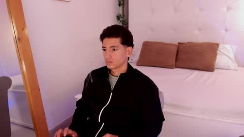 alejo_exotic online show from June 8, 1:12 pm