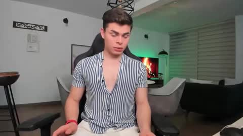 ONLYFANS Alejoo twink online show from March 1, 5:20 am