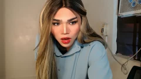 alenajones online show from July 28, 12:41 am