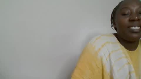 Noreen Kennth and Emilly online show from February 7, 10:07 am