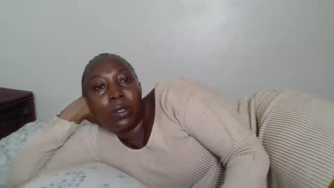 Noreen Kennth and Emilly online show from November 24, 7:51 am