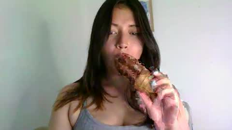 QUEEN OFF MILk  IM BACK  15 NOV online show from April 13, 9:52 pm