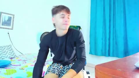 Alessandro Dybala online show from April 14, 12:52 pm