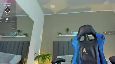 A L E S S I A online show from April 20, 7:39 pm