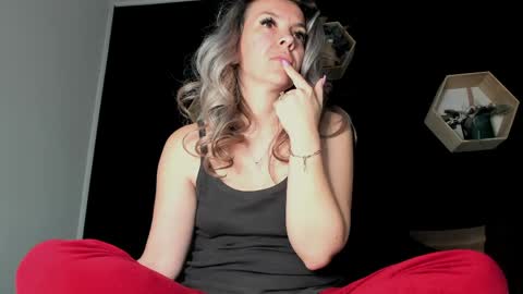 alesys69 online show from April 22, 8:38 pm