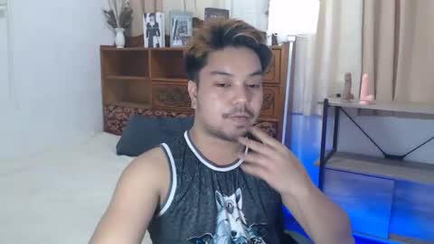 Steve online show from April 8, 9:01 am