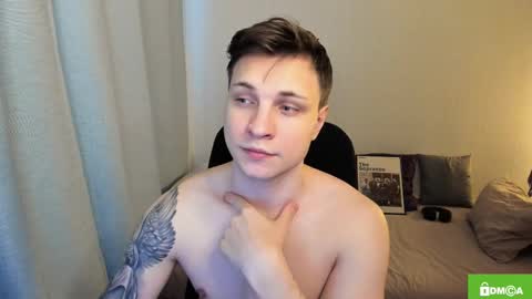 alex_milson online show from February 20, 6:26 am