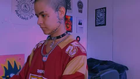 Alex online show from February 25, 7:50 pm