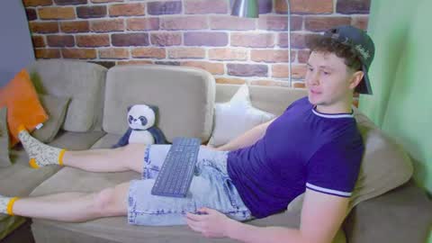 Alex online show from June 14, 12:51 pm
