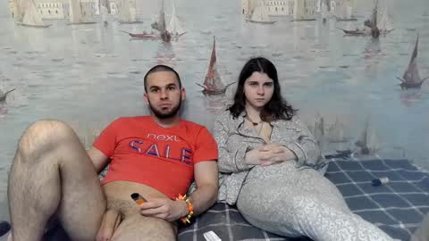 Alex and Sarah online show from January 18, 11:00 pm