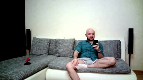 Alex and Tobey online show from February 18, 4:23 am