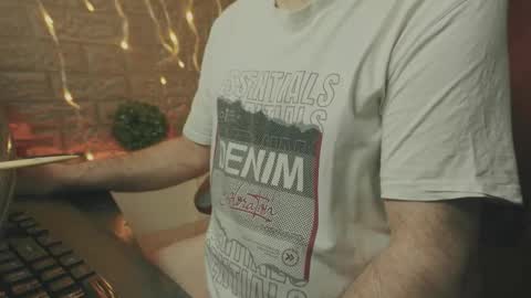 Alex online show from December 14, 2:29 am