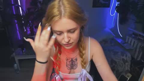 alexa_pirs online show from September 26, 4:04 pm