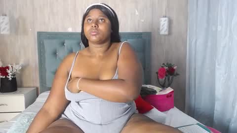 Snapshot of alexa_roussee chatting on March 11, 5:02 am Alexa online show from March 11, 5:02 am