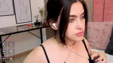 Alexa Thaylor online show from May 31, 5:01 pm