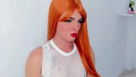 alexaa_cutee1111 online show from June 29, 10:31 pm