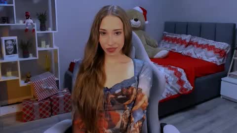 AlexaHarmon online show from December 4, 6:46 am