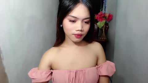 Snapshot of alexandralovely_9 chatting on October 1, 6:56 am Andrea online show from October 1, 6:56 am