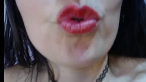 alexandrasaen online show from September 30, 11:37 pm