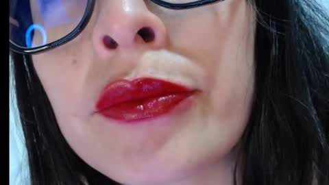 alexandrasaen online show from November 13, 2:36 am