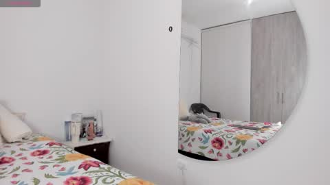 alexastormm online show from March 7, 6:46 am