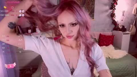 alexbellis online show from December 6, 1:02 am