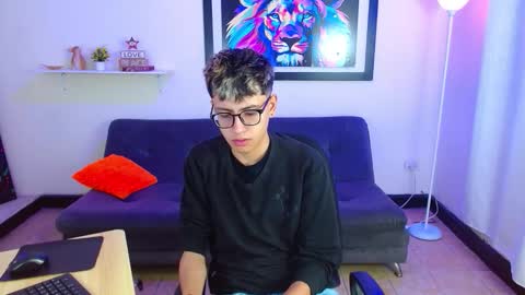 alex online show from March 27, 1:34 pm