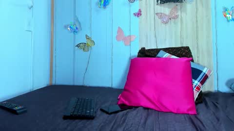 Alex online show from April 18, 2:46 am