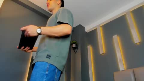 Alex online show from March 4, 11:19 am