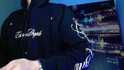 alexgiraldo__ online show from April 17, 12:07 pm