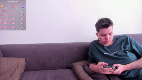 Alexia online show from April 4, 4:36 pm